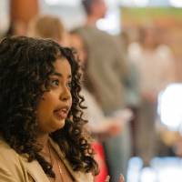 Rheyna Bui explaining